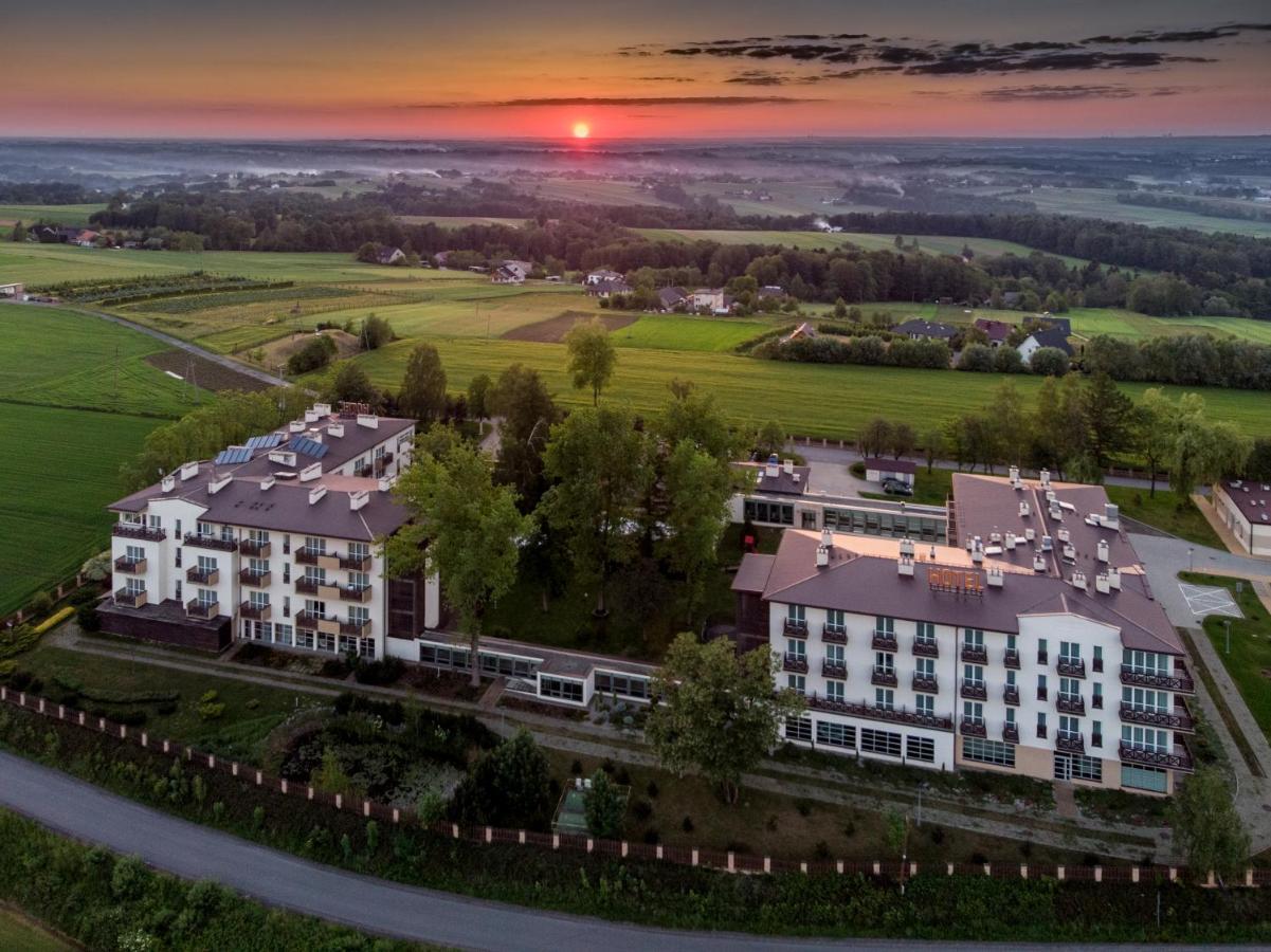 Hotel Radocza Park Business Dış mekan fotoğraf