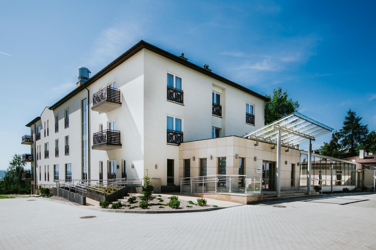Hotel Radocza Park Business Dış mekan fotoğraf