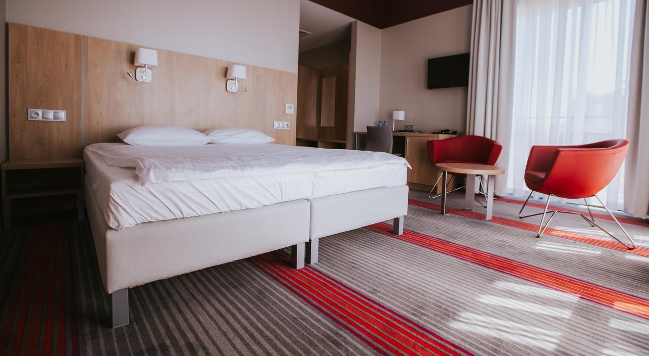 Hotel Radocza Park Business Dış mekan fotoğraf